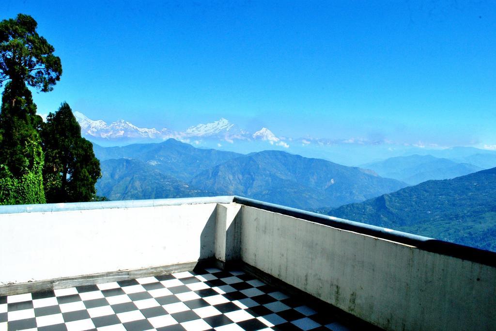 Central Gleneagles Heritage Resort Former Bungalow Of Ex-Tata Chairman Russi Mody The Mall Road Darjeeling Дарджилинг Екстериор снимка