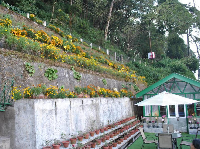 Central Gleneagles Heritage Resort Former Bungalow Of Ex-Tata Chairman Russi Mody The Mall Road Darjeeling Дарджилинг Екстериор снимка